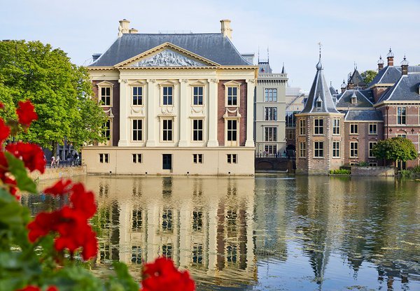 Den-Haag-Mauritshuis-image-1.jpg