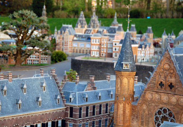 Madurodam-Den-Haag-Babylon-Hotel-image-1.jpg