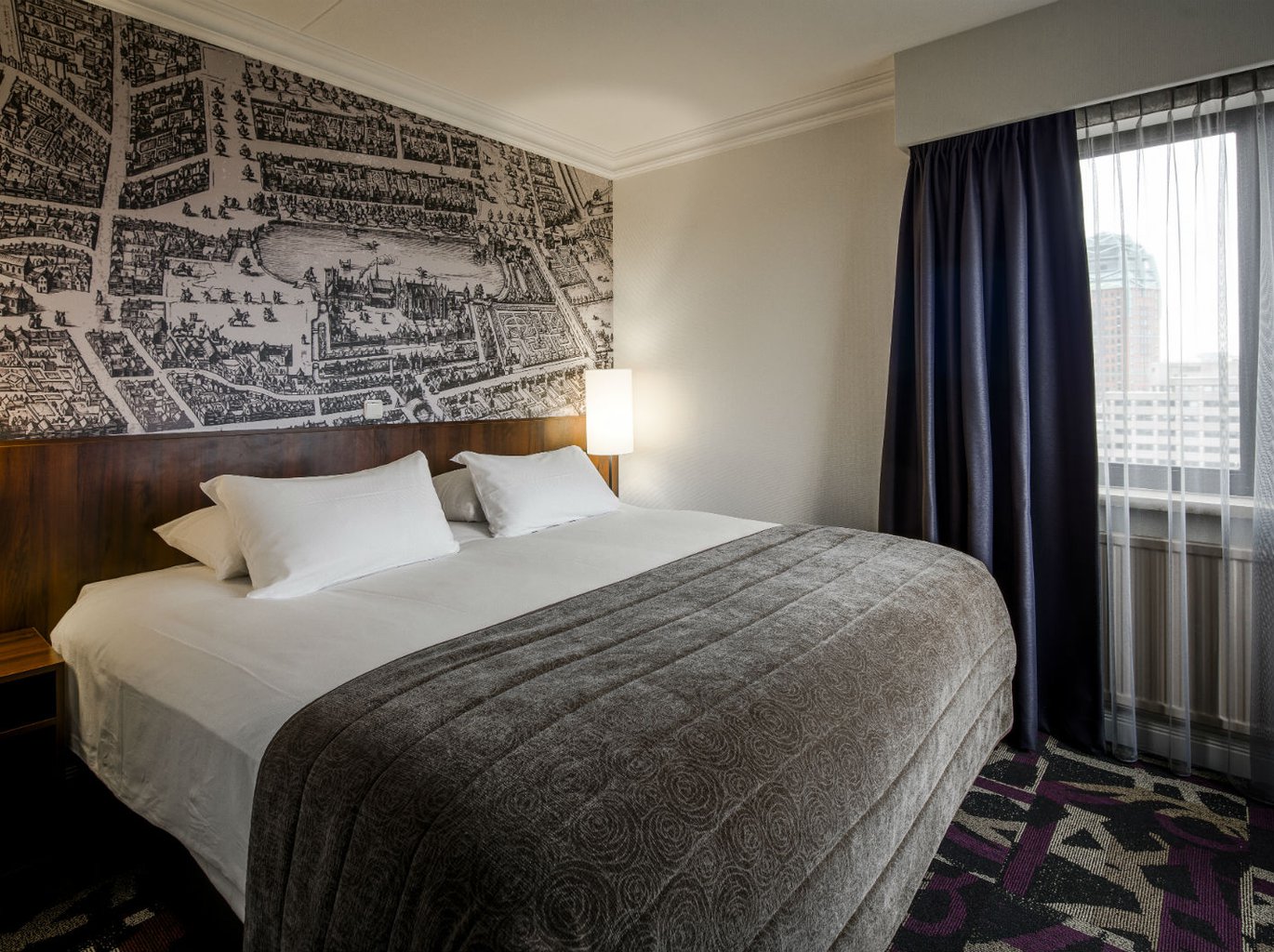 hotel-babylon-den-haag-executive-suite